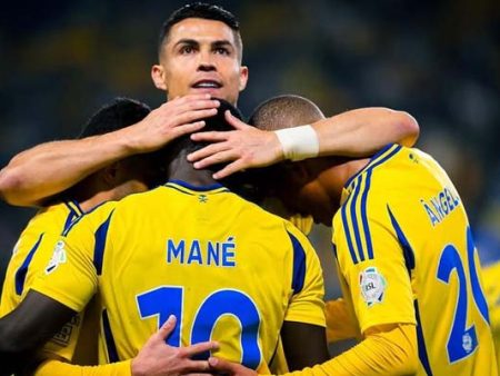 Cristiano Ronaldo Perpanjang Kontrak di Al Nassr, Dorong Rekrut Casemiro